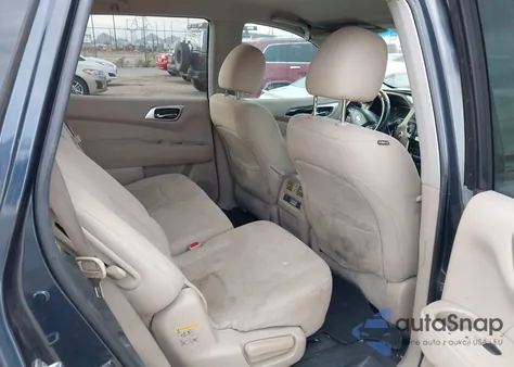 2016 Nissan Pathfinder S z USA, uszkodzony, nr VIN 5N1AR2MN0GC606365